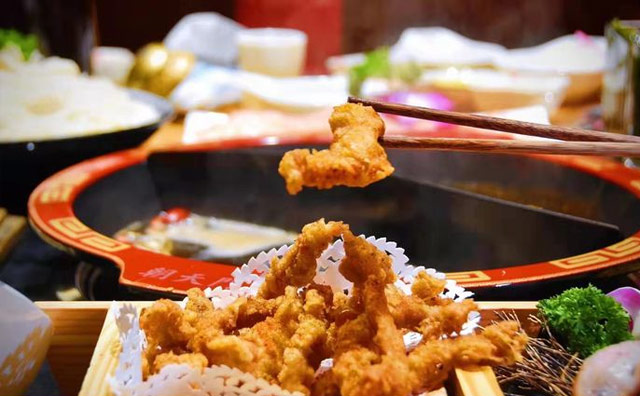 如何利用餐饮旺季提高
生意？